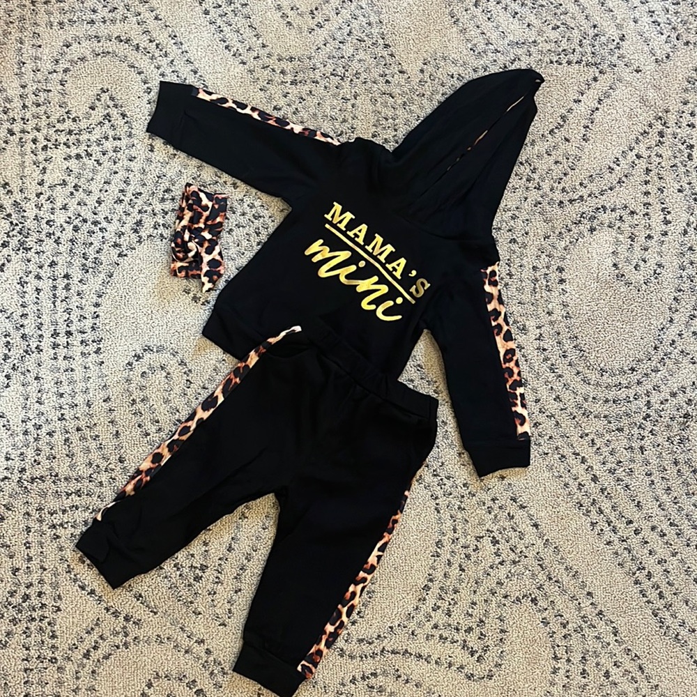 Matching set.  New without tags.